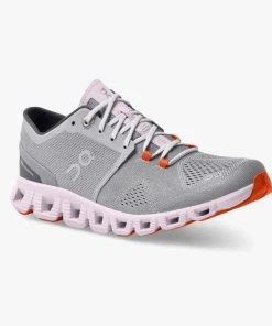 ON Running Footwear W's Cloud X - Alloy/Lily