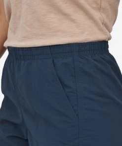 Patagonia W's Baggies Shorts 5 Inch - Black WOMENS 9 Patagonia W's Baggies Shorts 5 Inch - Black WOMENS