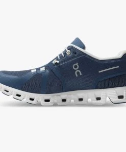 ON Running W's Cloud 5 - Denim/White Footwear 11 ON Running W's Cloud 5 - Denim/White Footwear