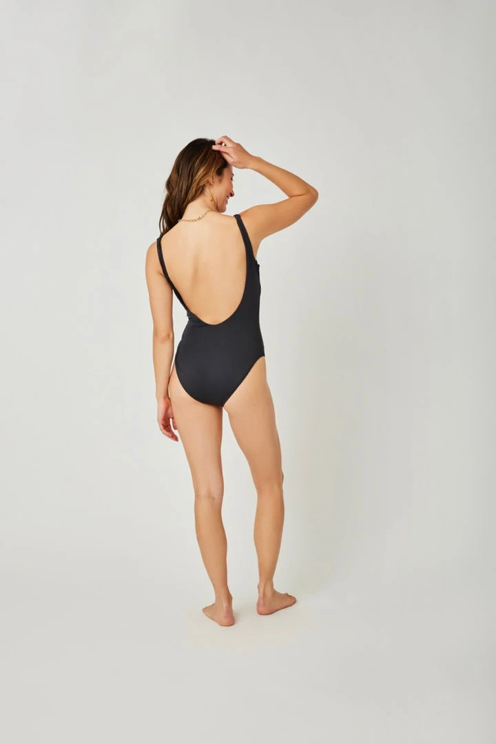 Vamosoutdoors WOMENS W's Skye One Piece - Black 3 Vamosoutdoors WOMENS W's Skye One Piece - Black