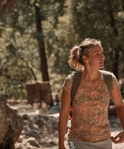 Royal Robbins W's Featherweight Shirt - Summer Sky Mauka WOMENS 10 Royal Robbins W's Featherweight Shirt - Summer Sky Mauka WOMENS