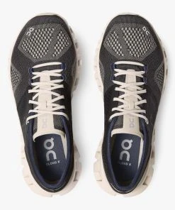 ON Running W's Cloud X - Black/Pearl 9 ON Running W's Cloud X - Black/Pearl