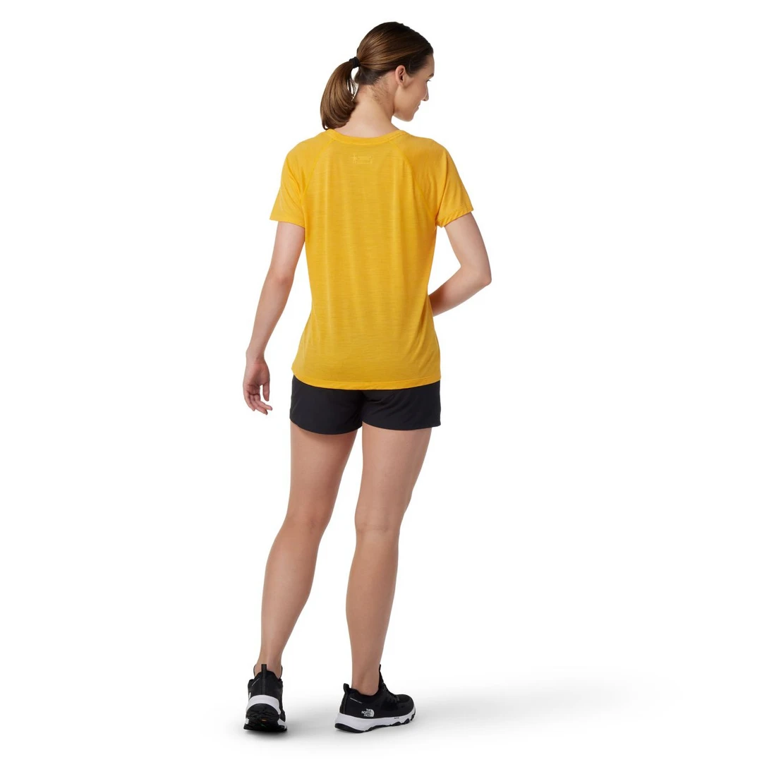 Smartwool W's Merino Sport 120 Shirt - Mango Sorbet 2 Smartwool W's Merino Sport 120 Shirt - Mango Sorbet